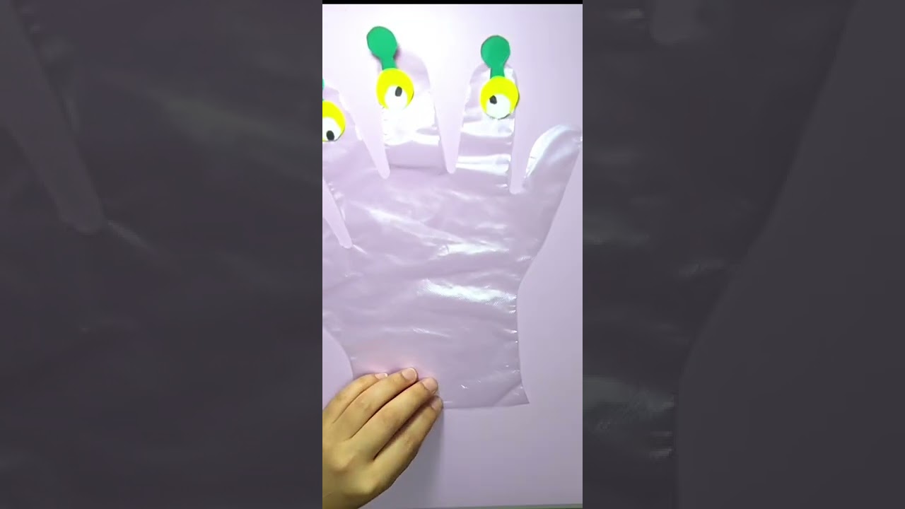 easy craft - How to make Alien Blowing Toy with Vinyl Glove, Paper Cup, and Straw