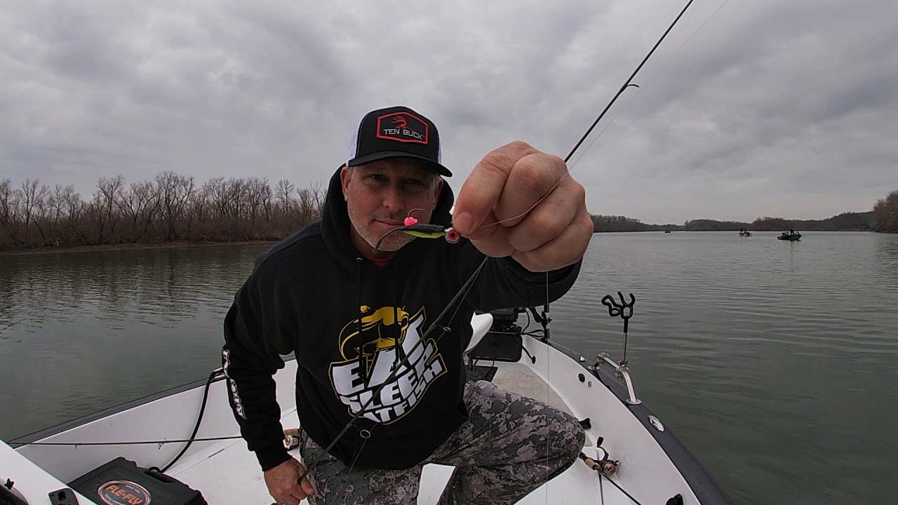 Wintertime Crappie fishing Spring River in NE Oklahoma!