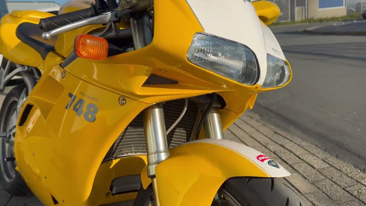 Ducati 748 S biposto