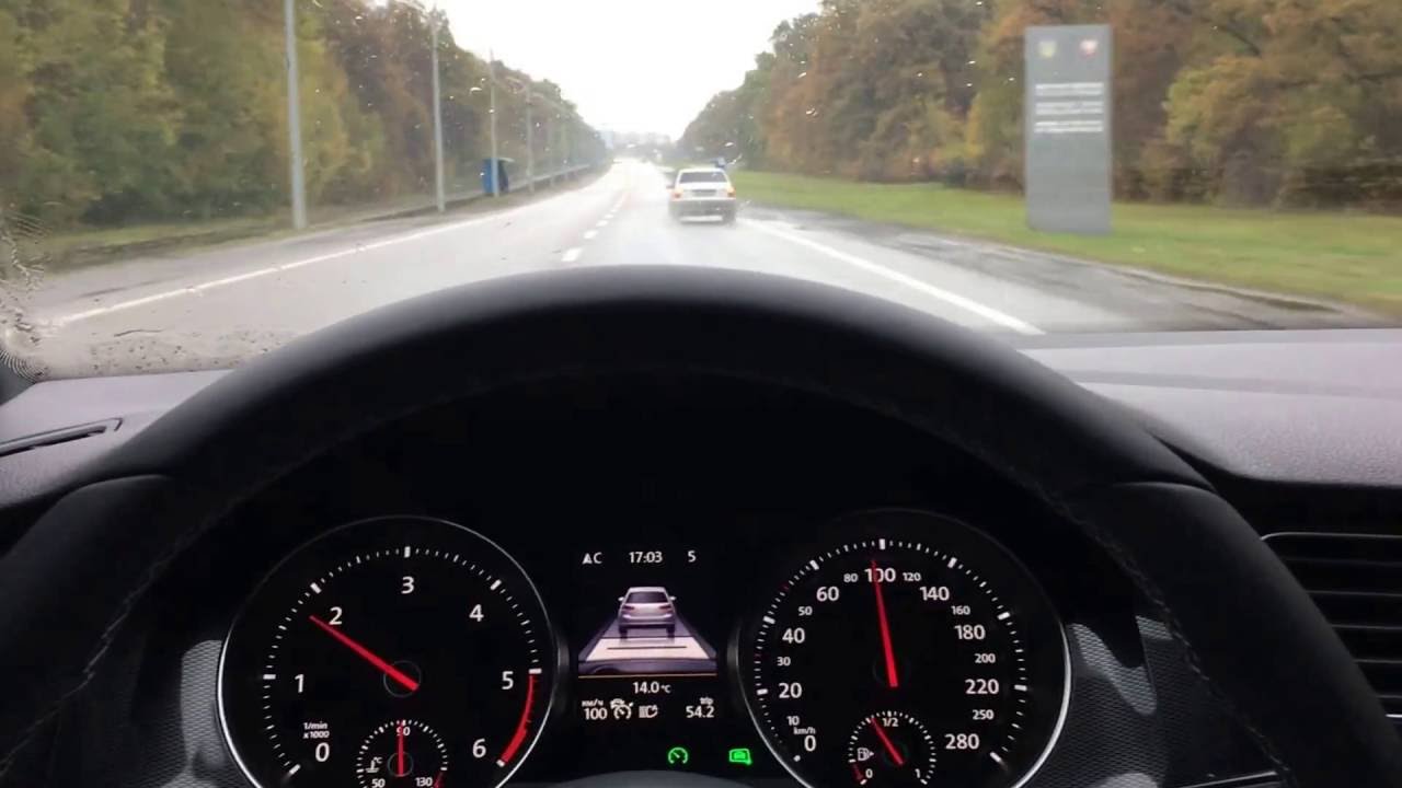 ACC in operation.VW Golf 7 2.0TDI Manual.