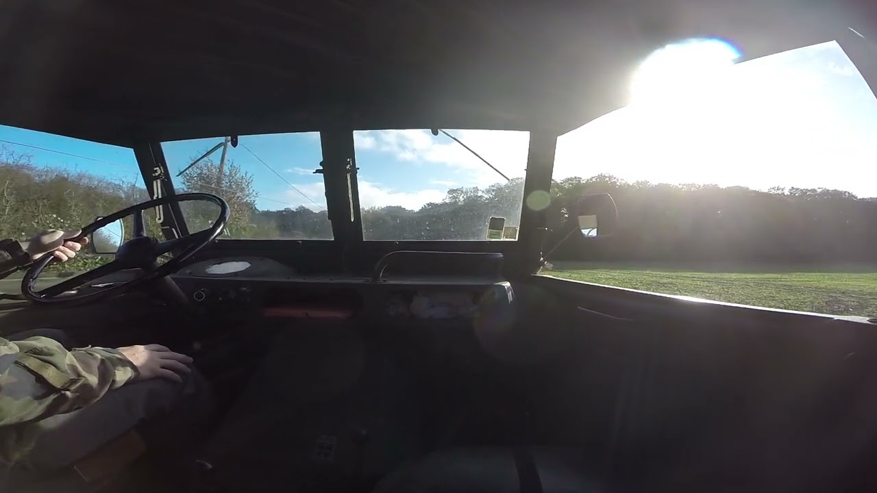 inside view 1 Renault goellette R2087