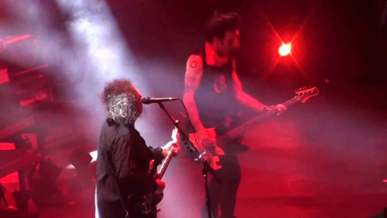 THE CURE - all i want + the walk - Stockholm - 09.10.2016