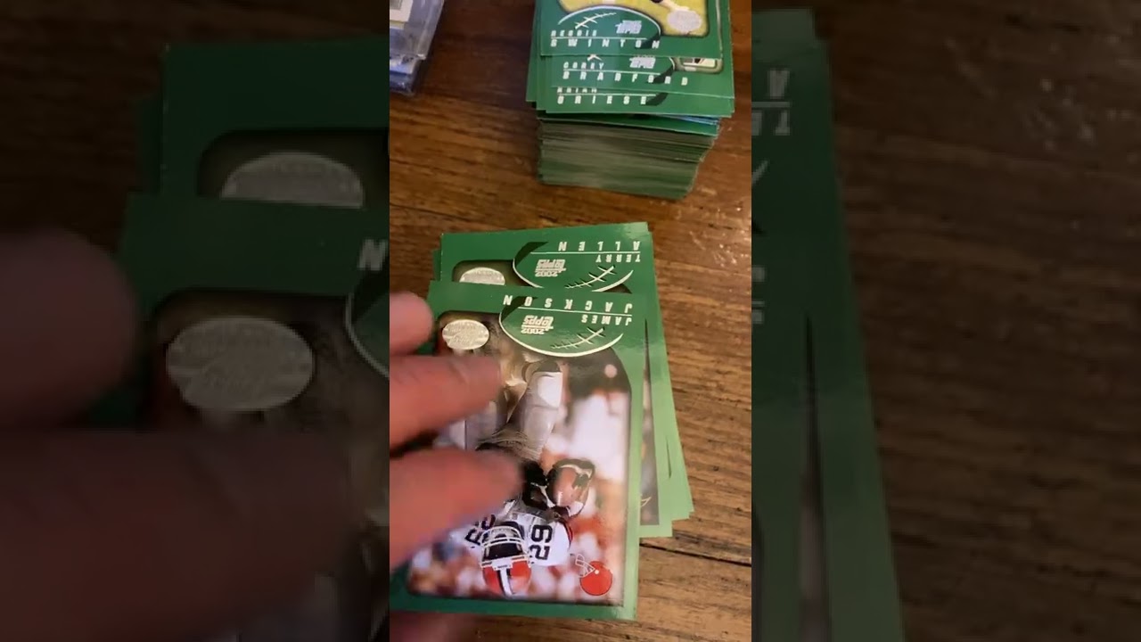 Just Opened a Sealed 2002 Topps Football Card Set for TOM BRADY and what's this set worth ?