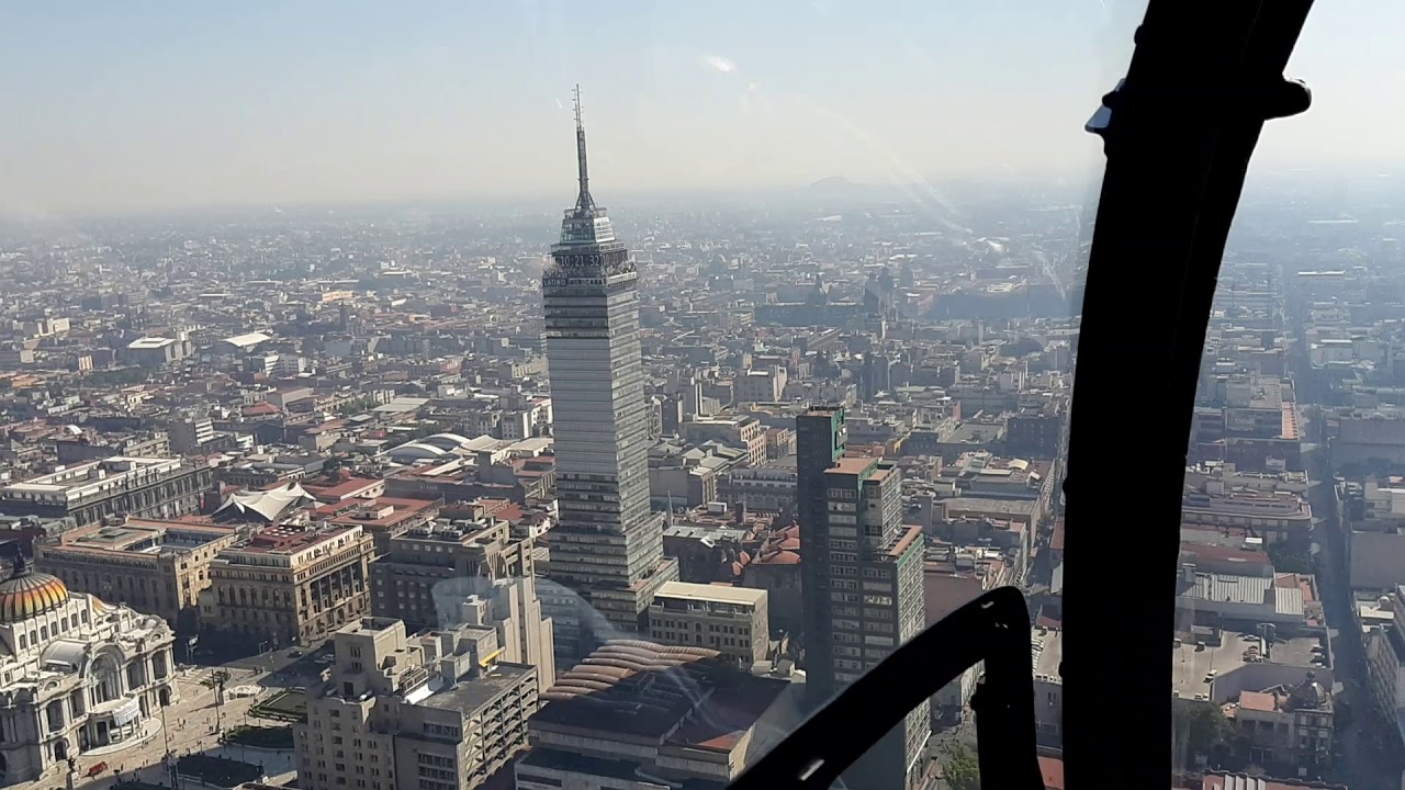Viaje en helicóptero por la ciudad de México