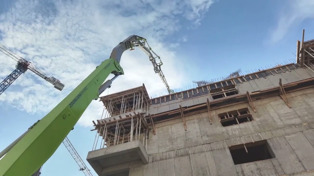 Zoomlion | ZL49 | 49-meter boom pump