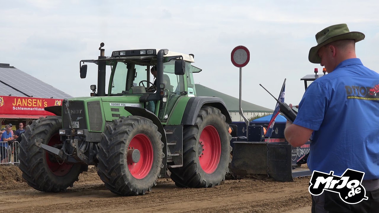 Bauernklasse 8t Viersen Farm Pulling 2019 by MrJo