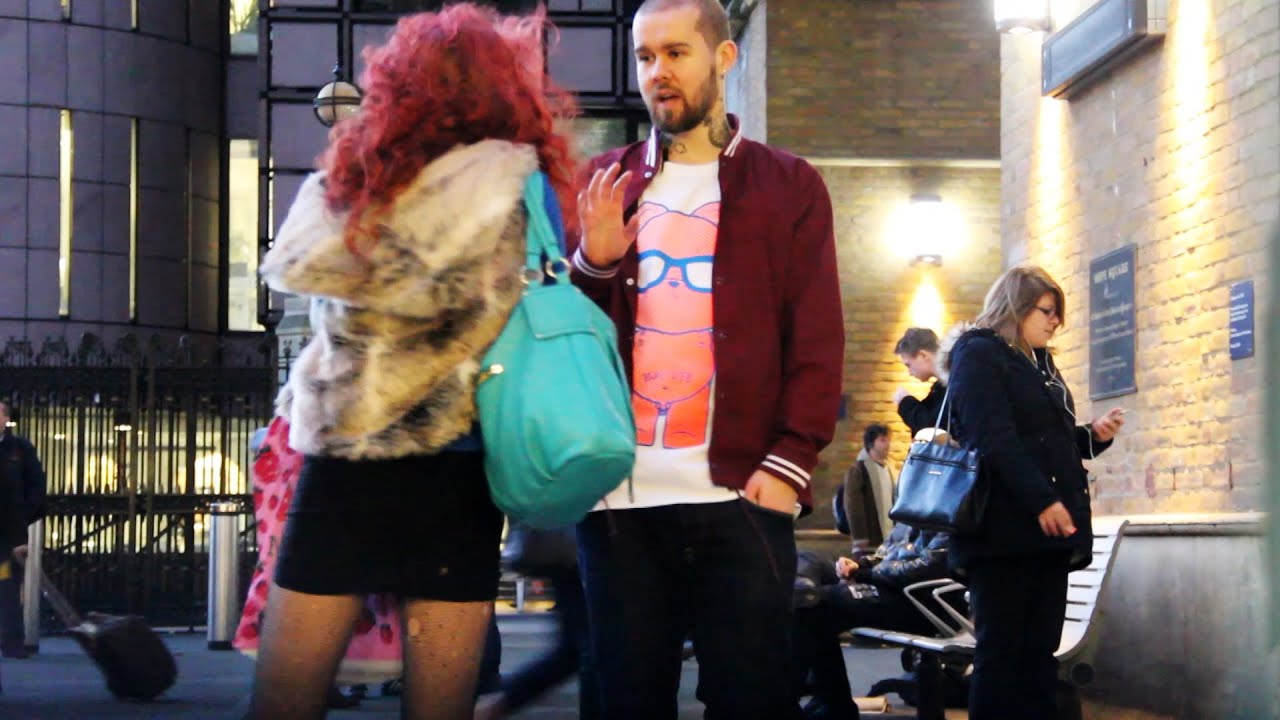 Selling Twitter Followers in Public Like A Dealer (Prank)