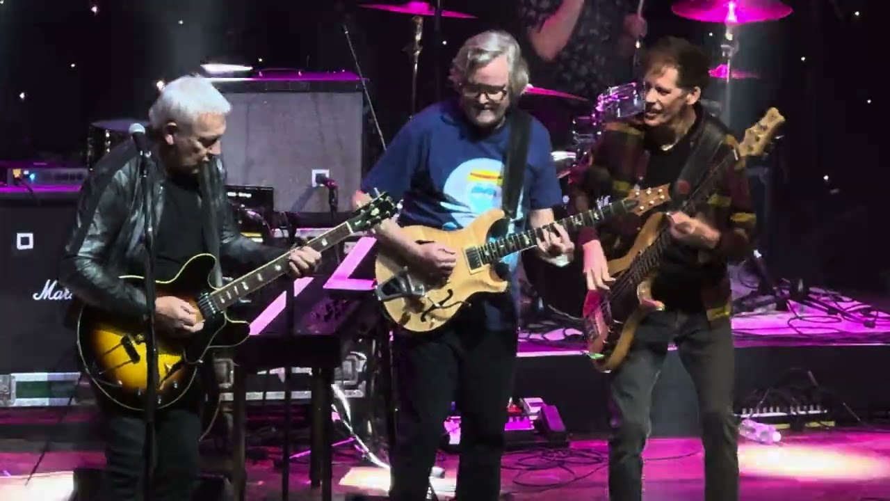 Barenaked Ladies with Alex Lifeson - War Pigs Xmas & Feliz Navidad w/2112 tag (Toronto 2024)