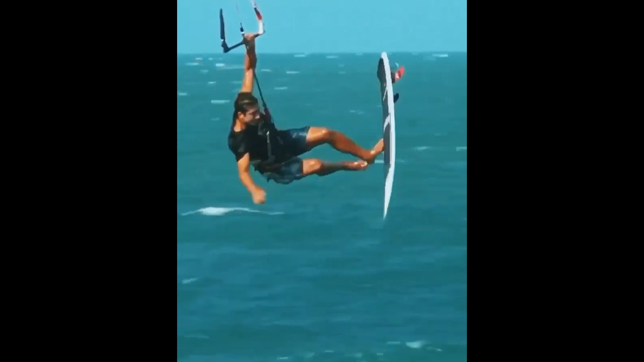 Fantastic Surfboard Trick! #kiteboard #kiteboarding #kitesurfing #kitesurf #strapless