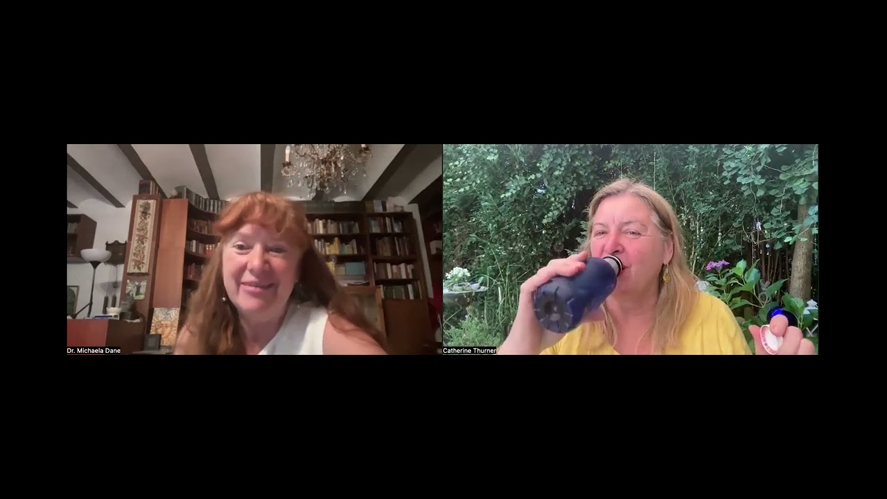 Aufrecht entlang der Krümmung  | Michaela und Catherine 9.7. 24