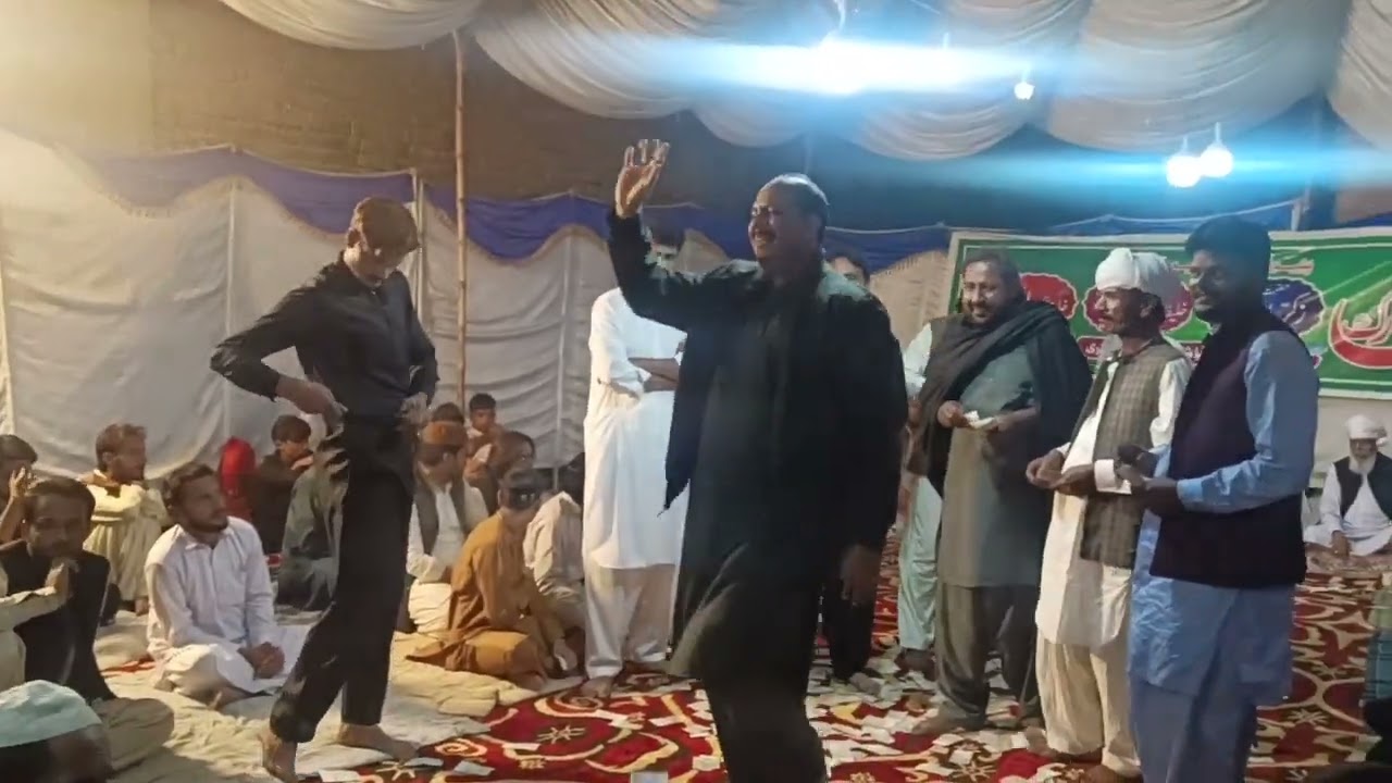 Ik Tera Payar by Ustad Afzal Qawwal & Party Of Multan at Urs Mubarak Khanewal 02.11.25.