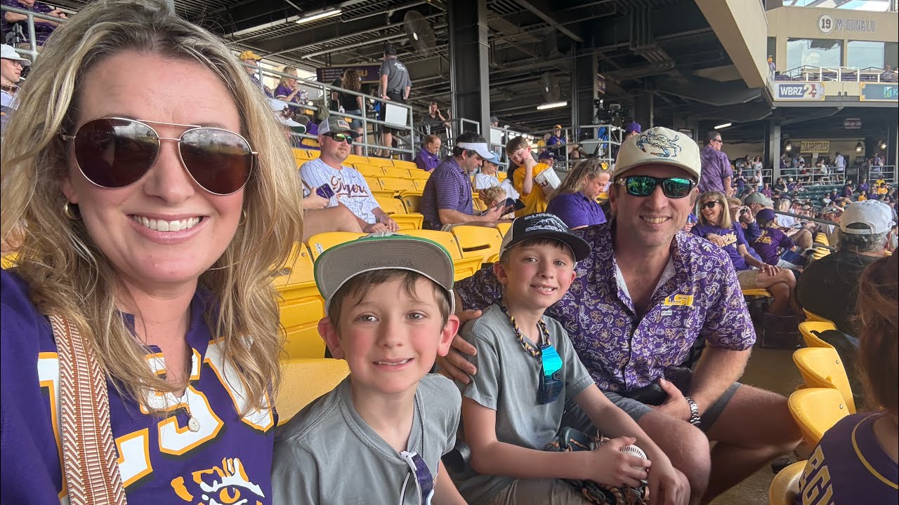 We went to our first LSU baseball game! ⚾️
