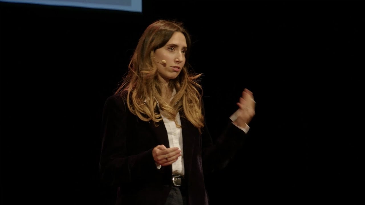 Stare comodi nell'incertezza | Silvia Lazzaris | TEDxLerici