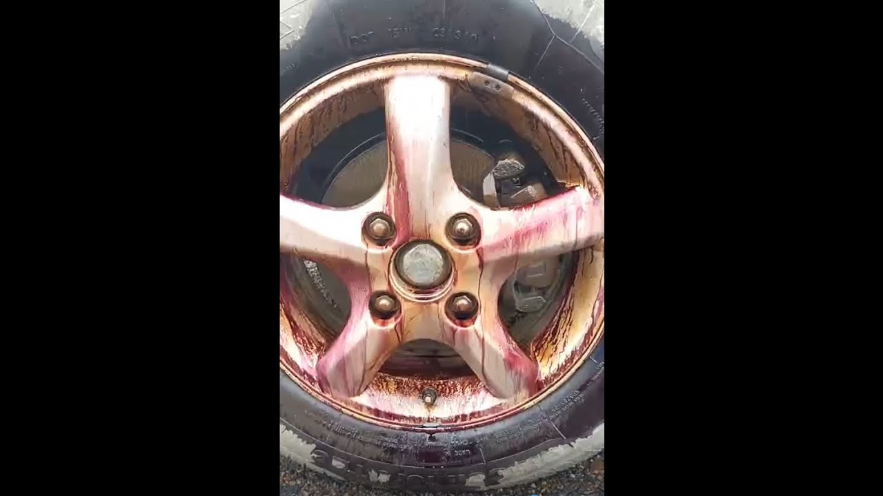 🚀 Iron Rust Remover &ndash; Instantly Dissolve Rust Like Magic! 🔥💯   #rustremoval #carcaretips #shorts