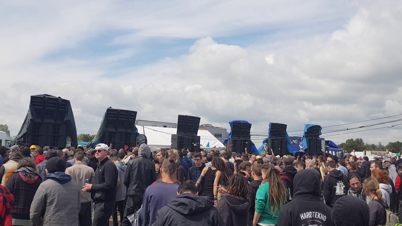 Teknival 2018 frenchtek 25 fa&ccedil;ade 013/SoWatt/Arkatek/Boerekinkels/Ereint&egrave;s/SRT/Yukomate/Boykore