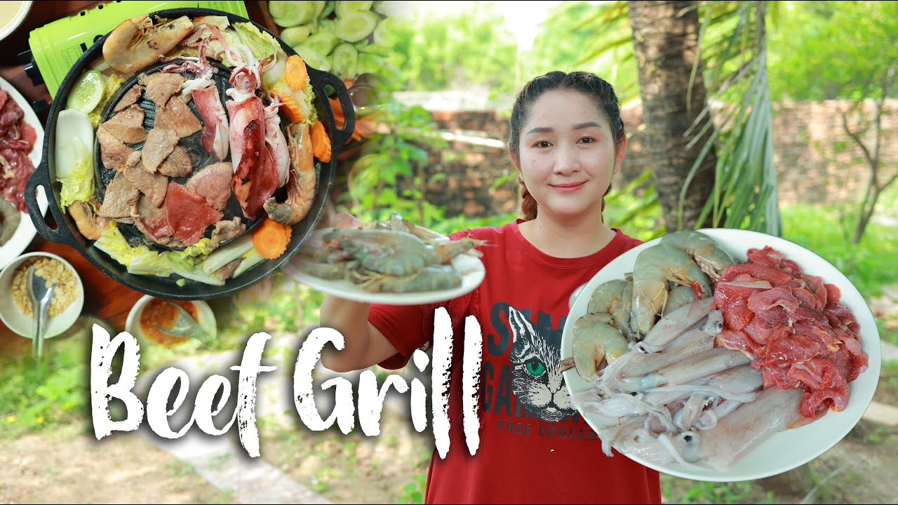 Mommy Sros Cook BEEF Grill for Big Family | Beef, Shrimp, Squid Grill in Rainy Day