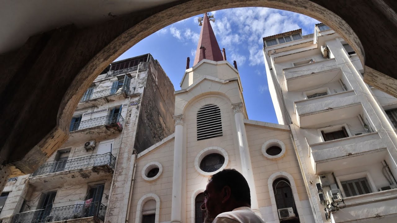 Persécution des chrétiens : en Algérie, le pays réprime les conversions au christianisme