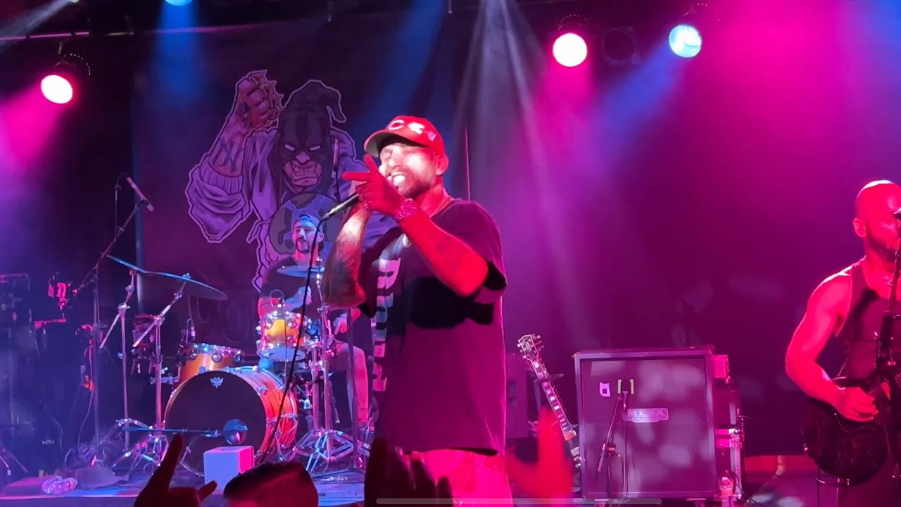 E.Town Concrete - 04. 4 Tha Fame (It Was A Good Day/Ice Cube Remix) (Starland Ballroom 10.08.2022)