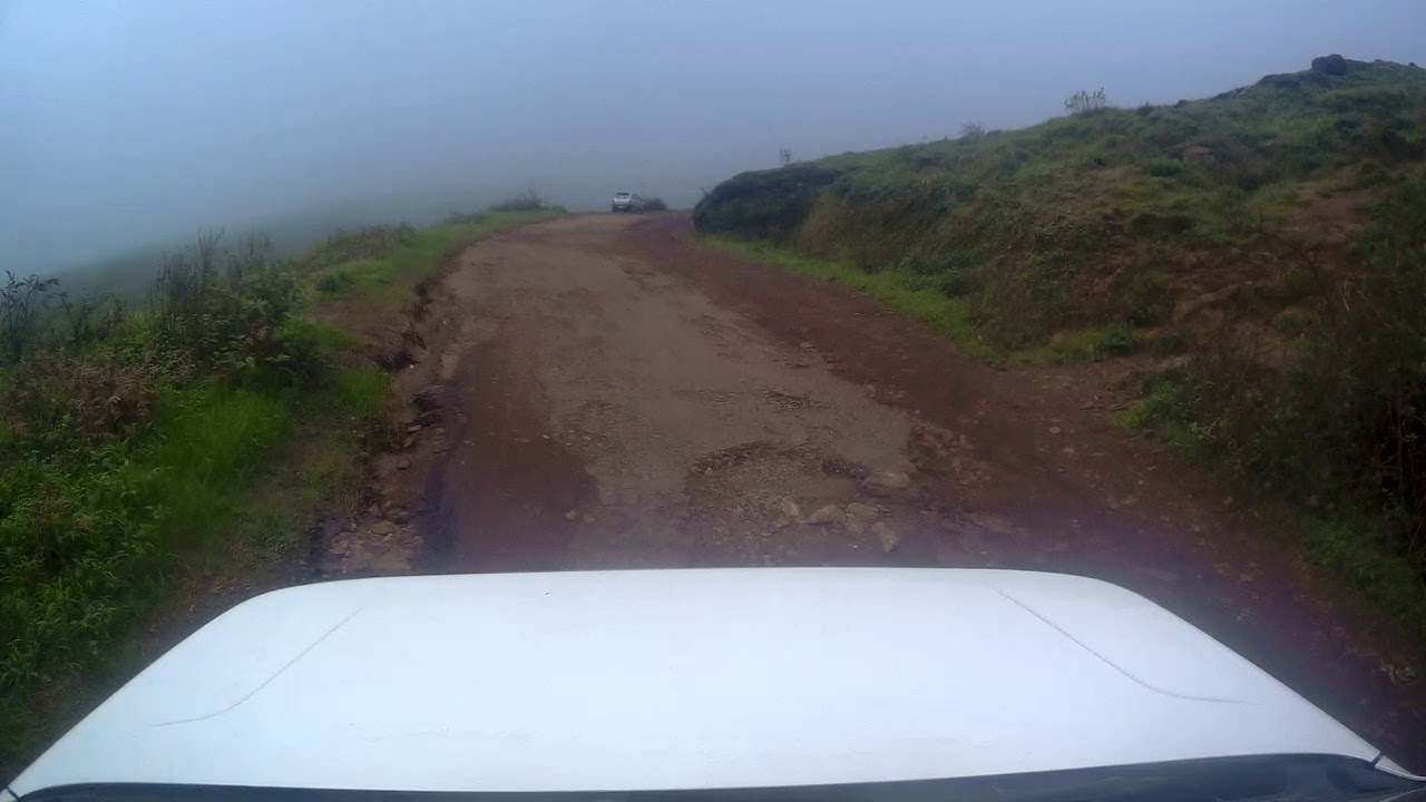 BABA BUDAN GIRI . Altitude:5905 feet , one of the dangerous road