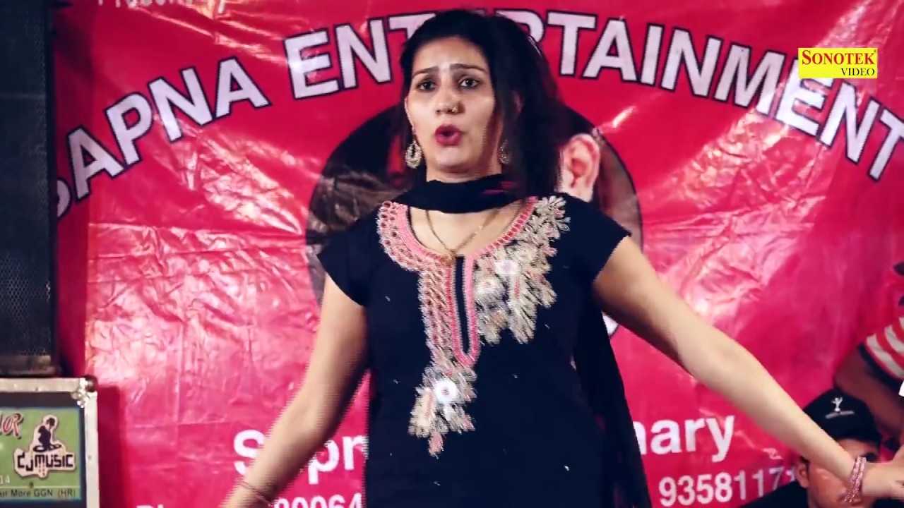 सपना चौधरी का नया स्टेज डांस शो | Kache Kata Dunga | इस गाने में सभी को Flank Kiss दी | Sapna Dance