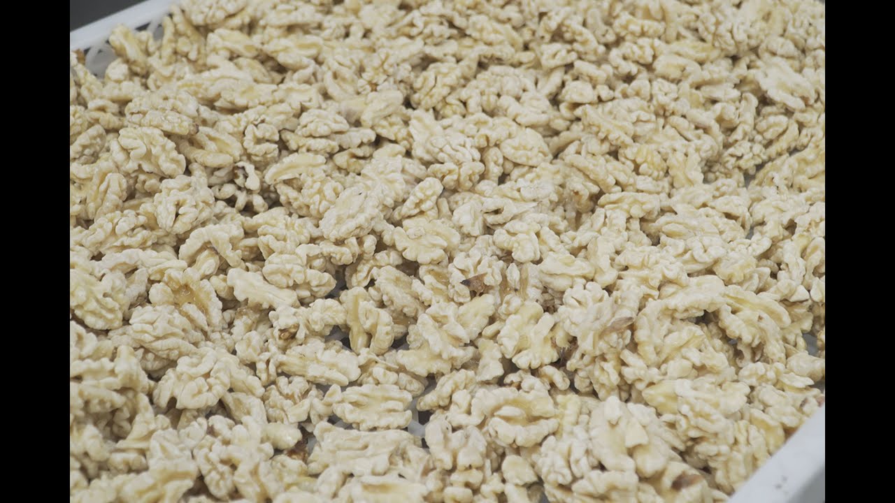 How to Peel Walnut?