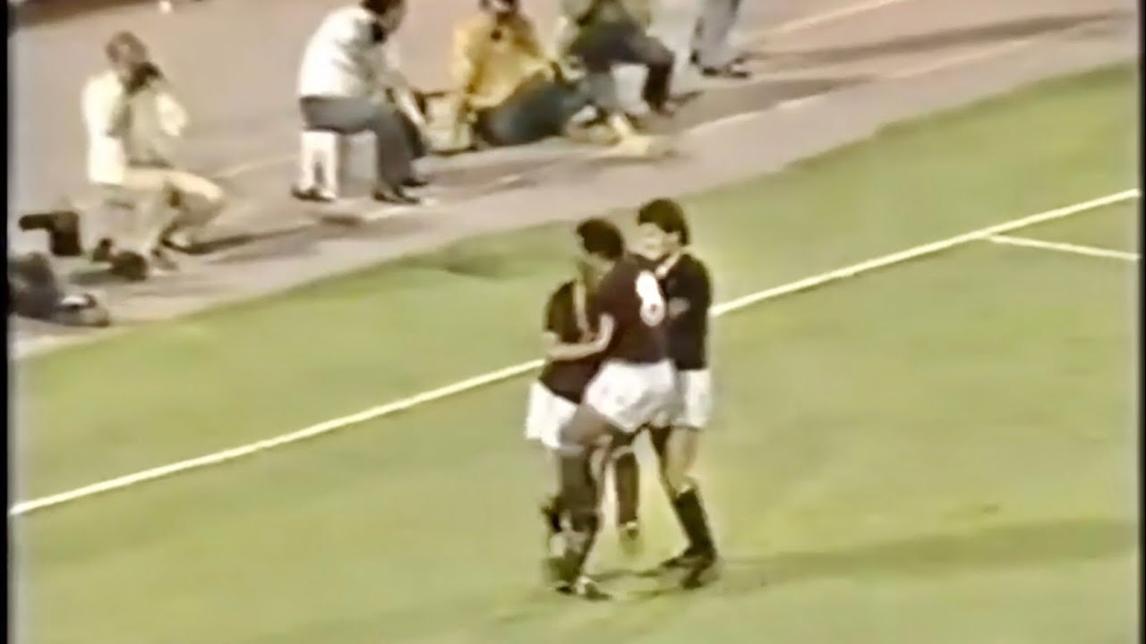 Torino-Cremonese 3-1 (Nicoletti, Schachner, Zaccarelli, J&uacute;nior), coppa Italia 1984/85