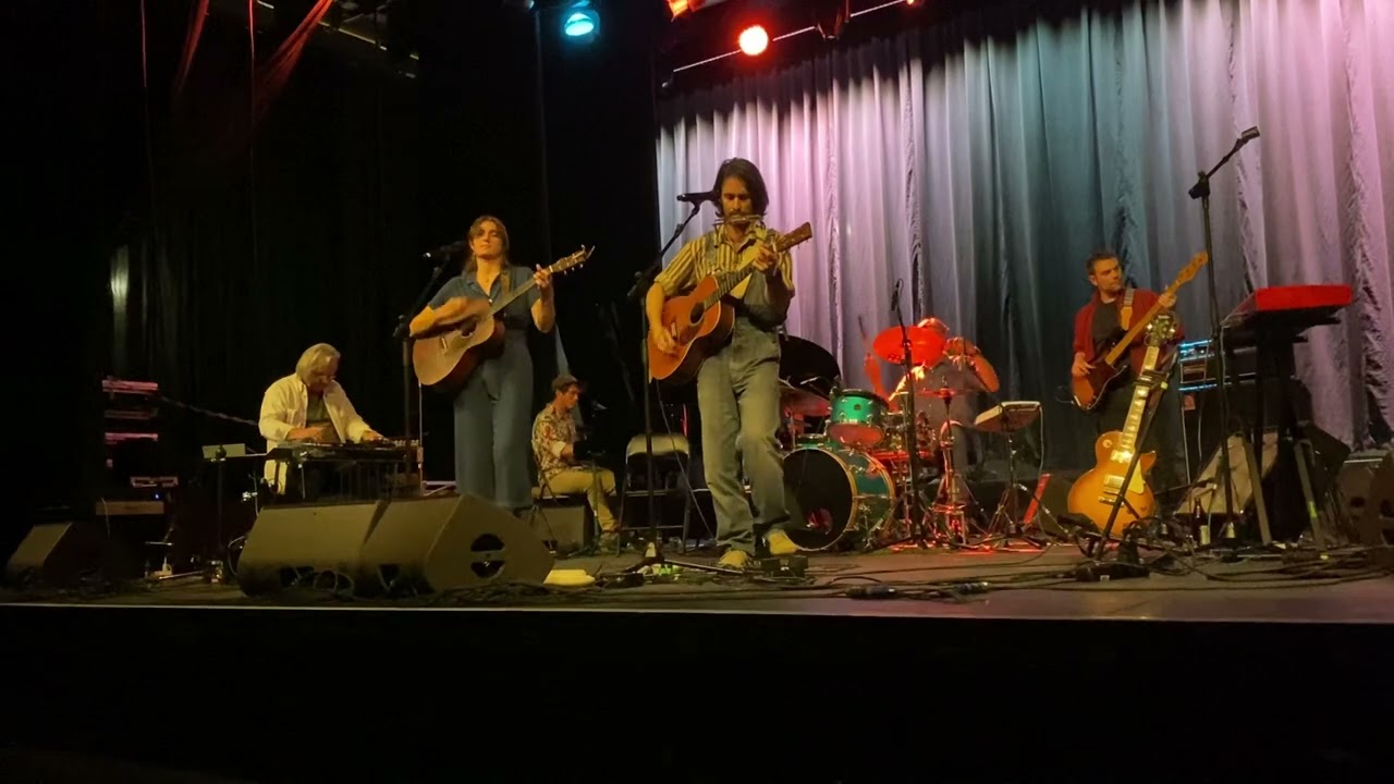 Heart of Gold (live) - Marla & David Celia