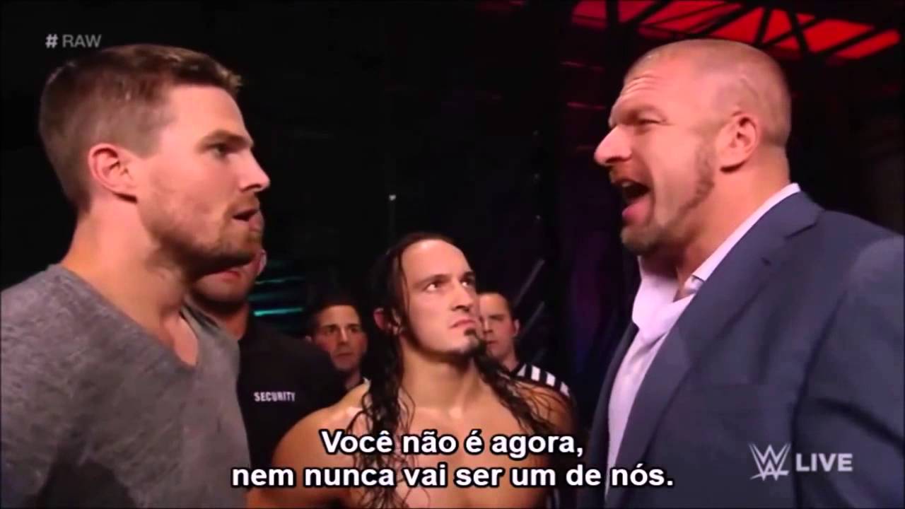 Arrow vs Stardust-Stephen A. usará  traje na WWE.