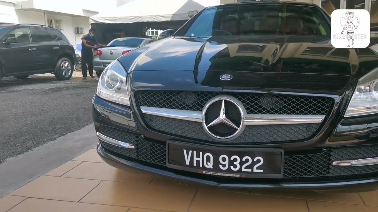 Mercedes Bumbung Glamor. Mercedes SLK 250 AMG (2011)