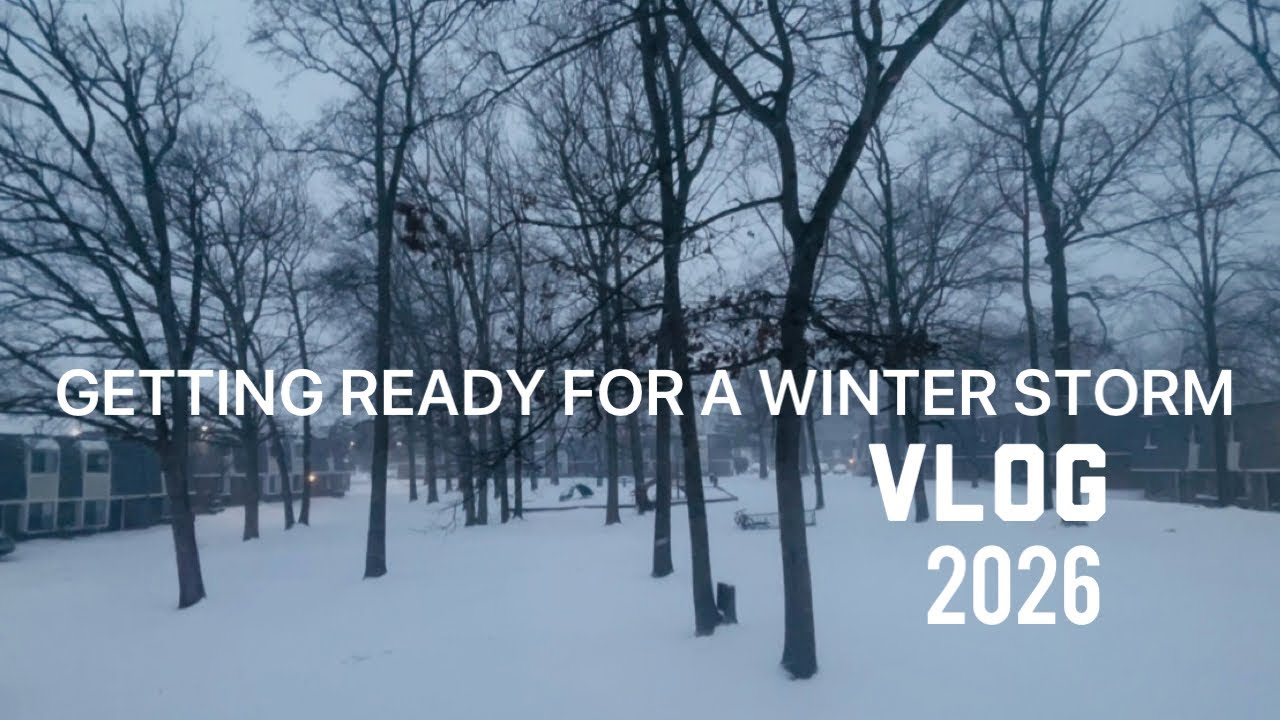 Preparing for a Winter Storm | Weekend Vlog | Food Prep & Power Outage Planning