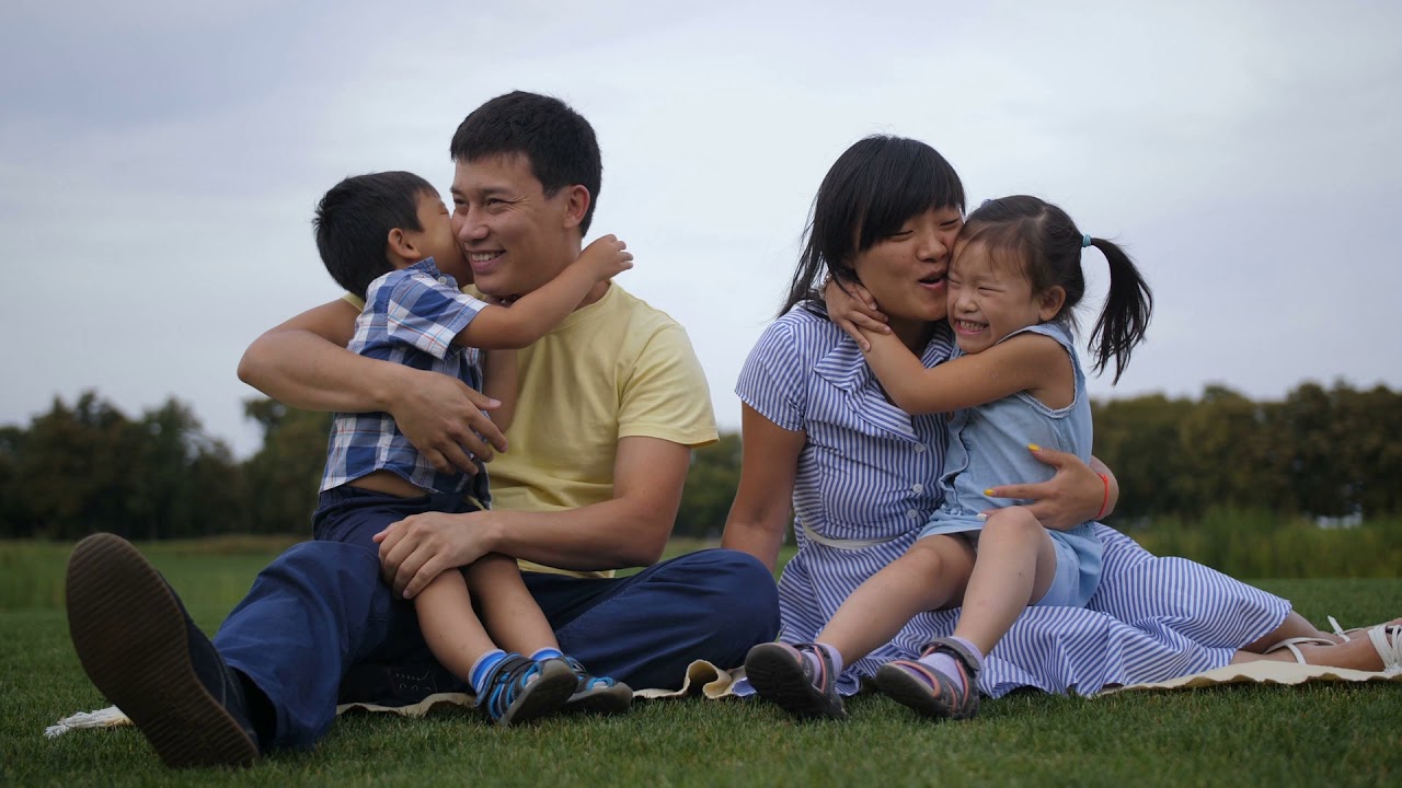 Happy family asian  |Video-Audio footage HD Free