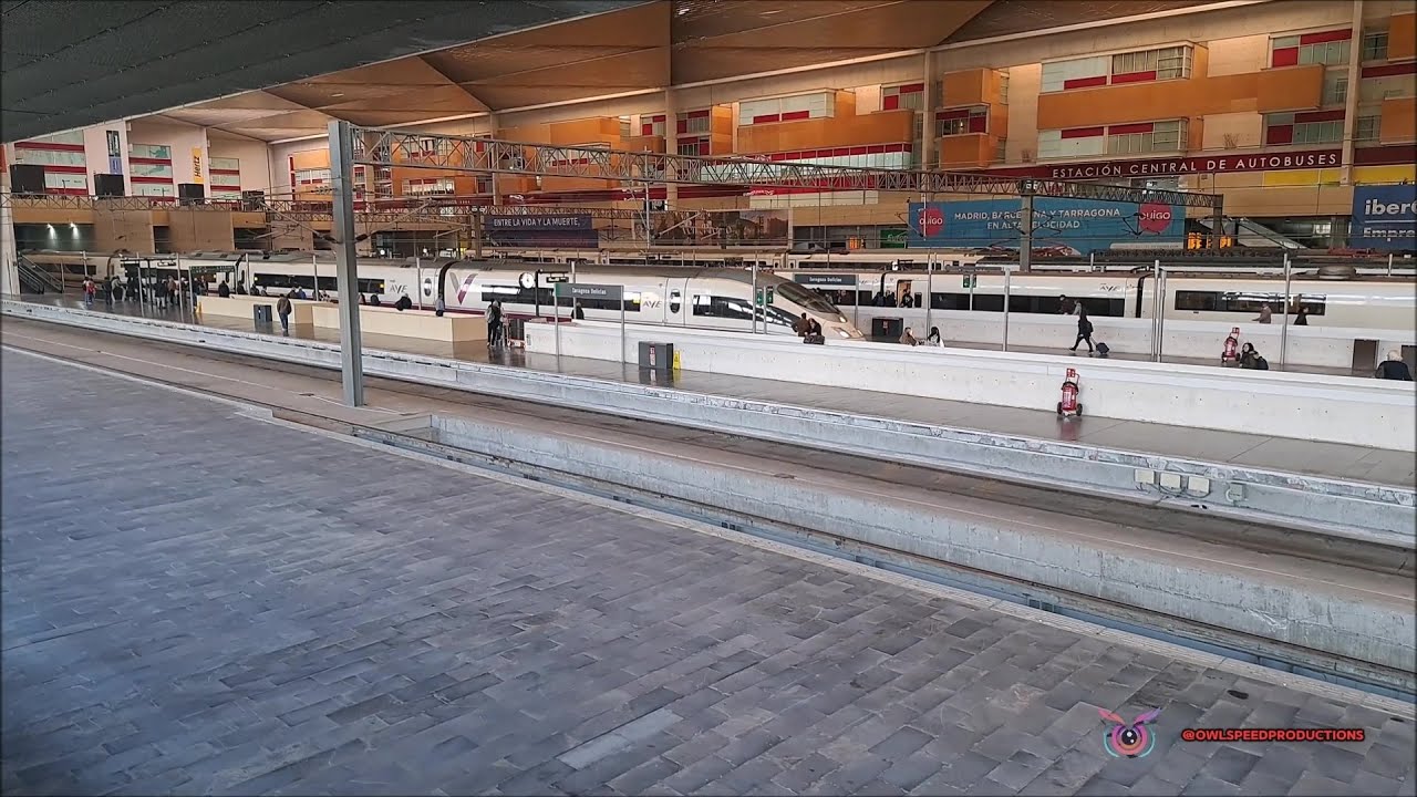 AVE S102/112 (Talgo) and S103 (Siemens Velaro E) arriving and departing - High Speed Train Spain 🚅