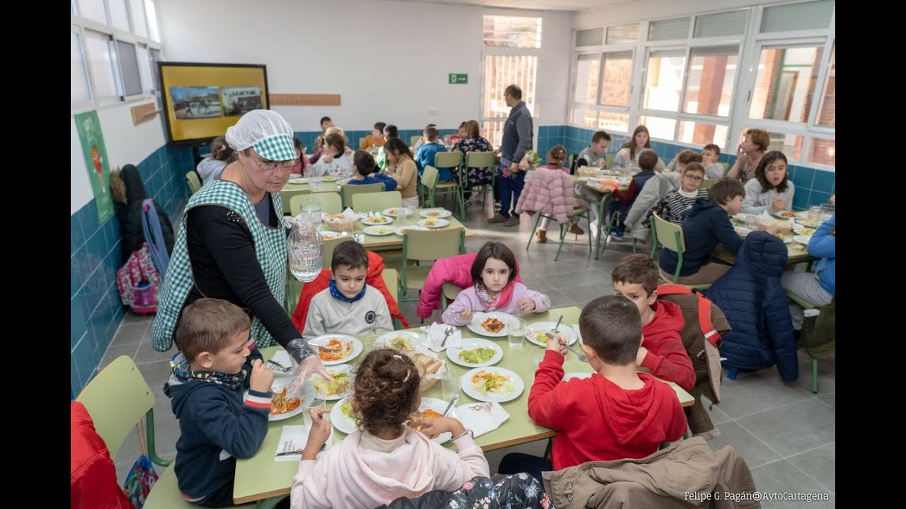 El colegio José María de la Puerta estrena su comedor