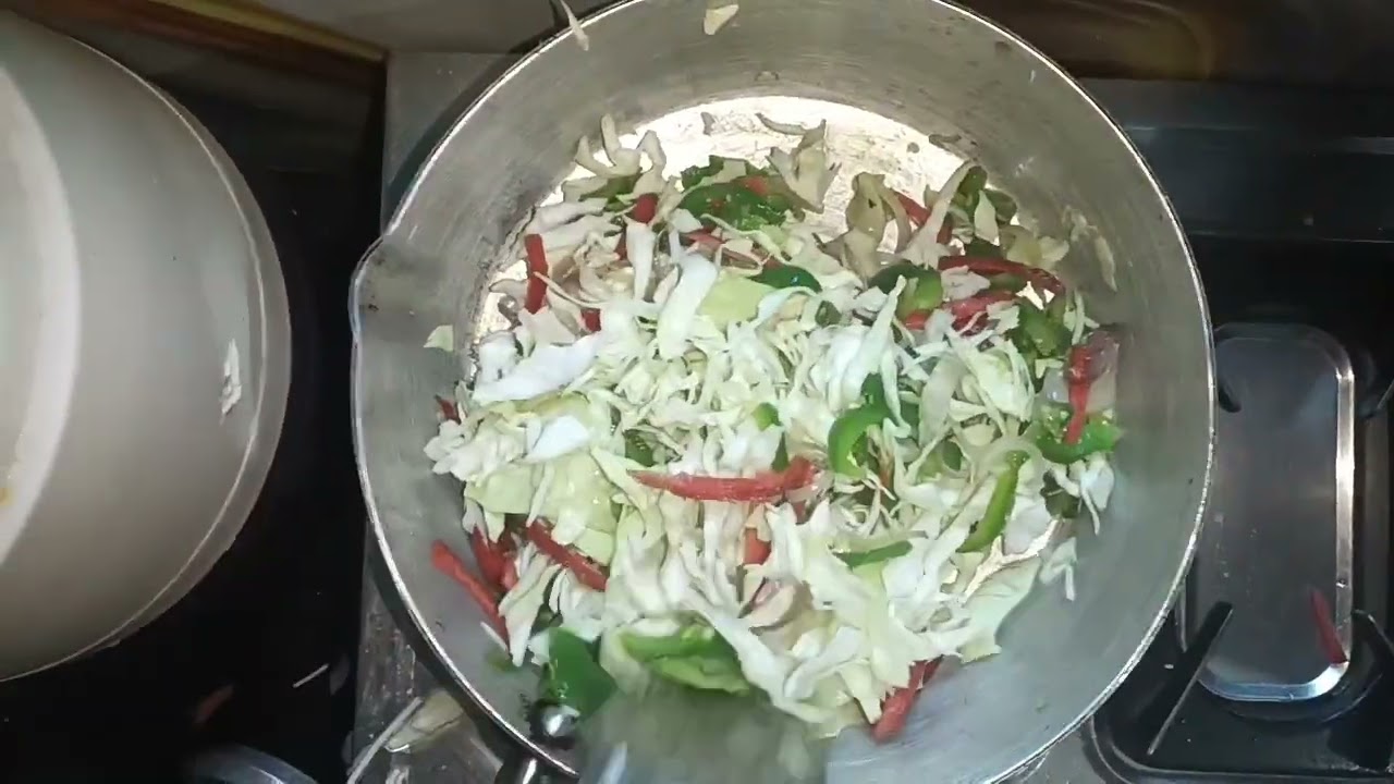 Thele wali chaumin aasan tarike se