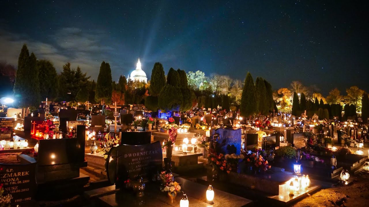 Wszystkich Świętych - Cmentarz parafialny w Gostyniu - 1.11.2021