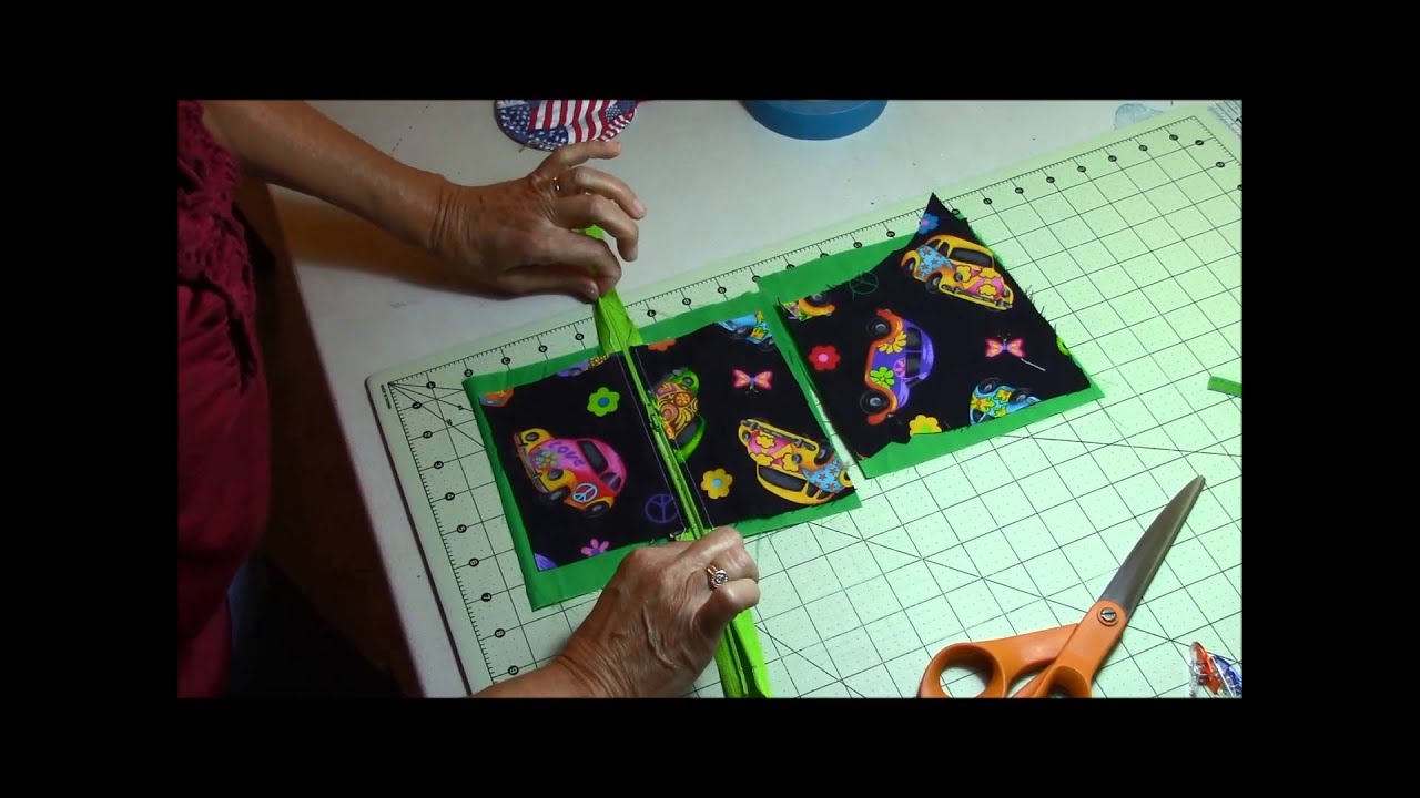 Round Zipper Pouch