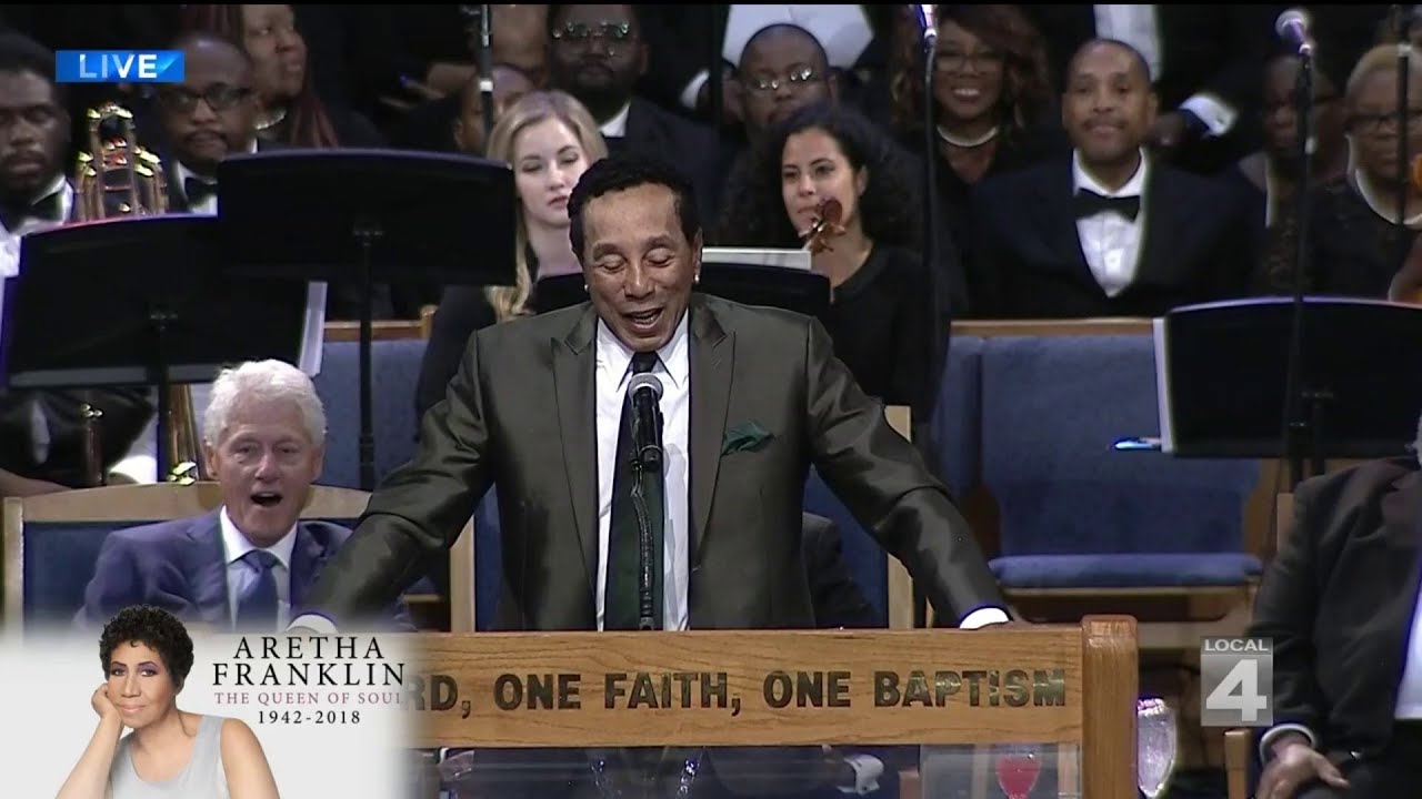 Smokey Robinson speaks at Aretha Franklin's funeral
