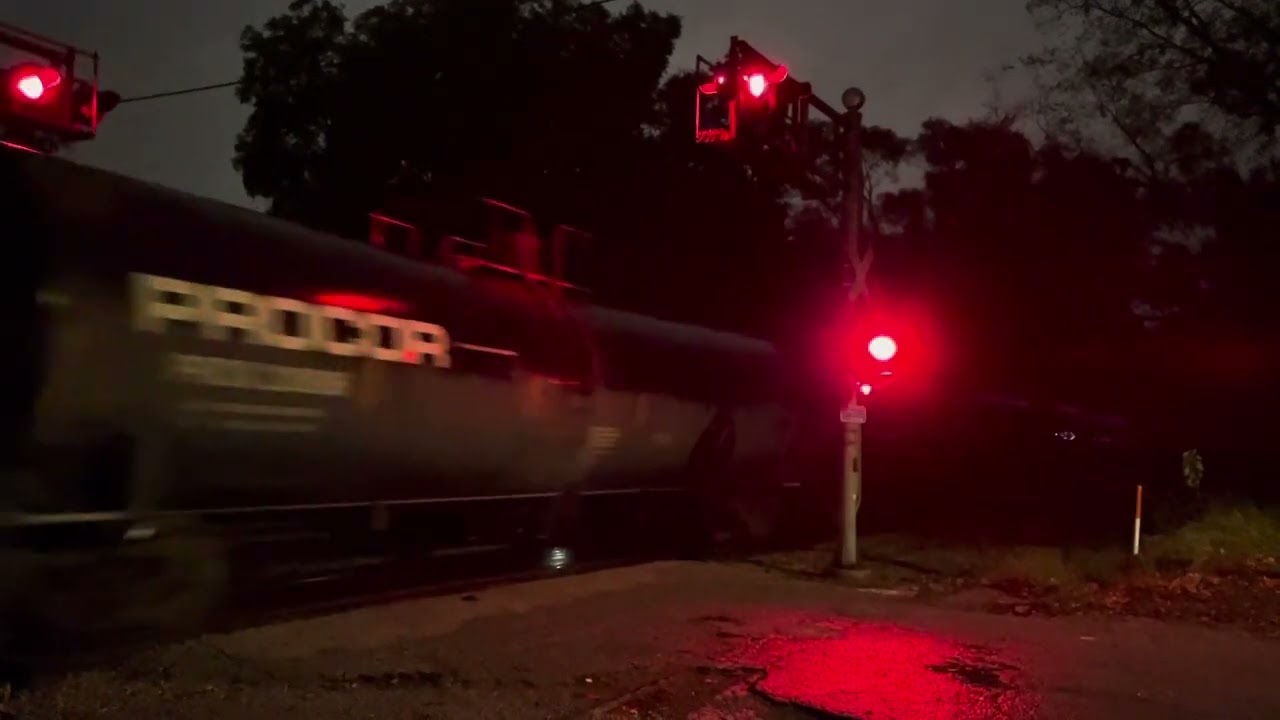 CN L546 north on CN STL Sub - (Belleville, IL)