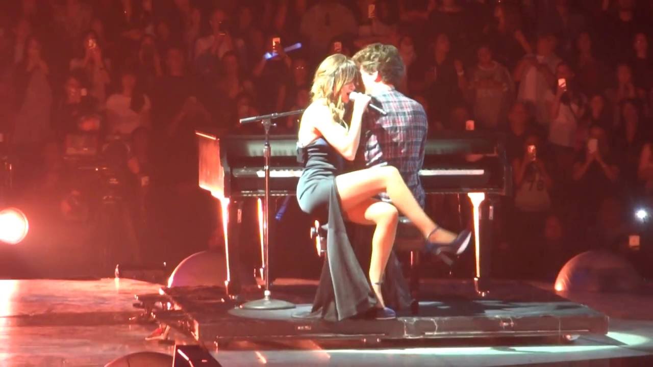 Selena Gomez & Charlie Puth Revival Tour Anaheim 