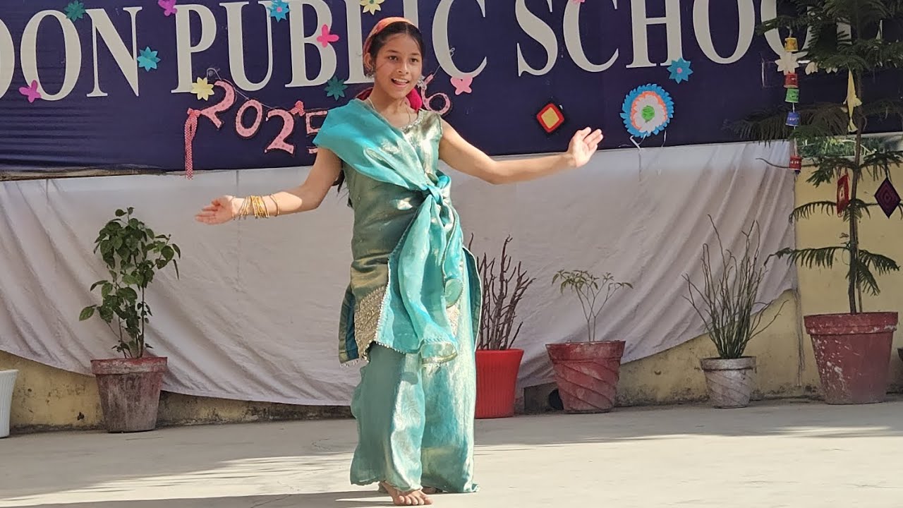 Girls dance 5 by class 9 (Farewell party)