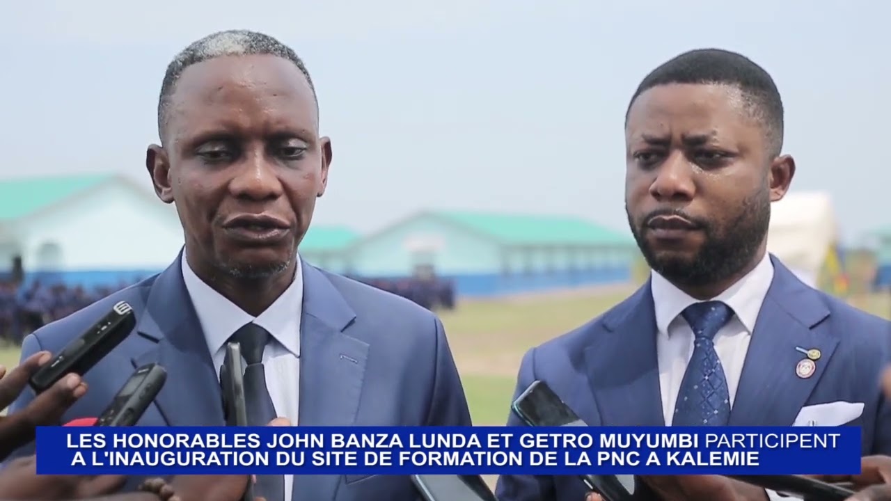 les honorables john Banza Lunda et Getro Muyumbi à l'inauguration du centre de la PNC à kalemie.