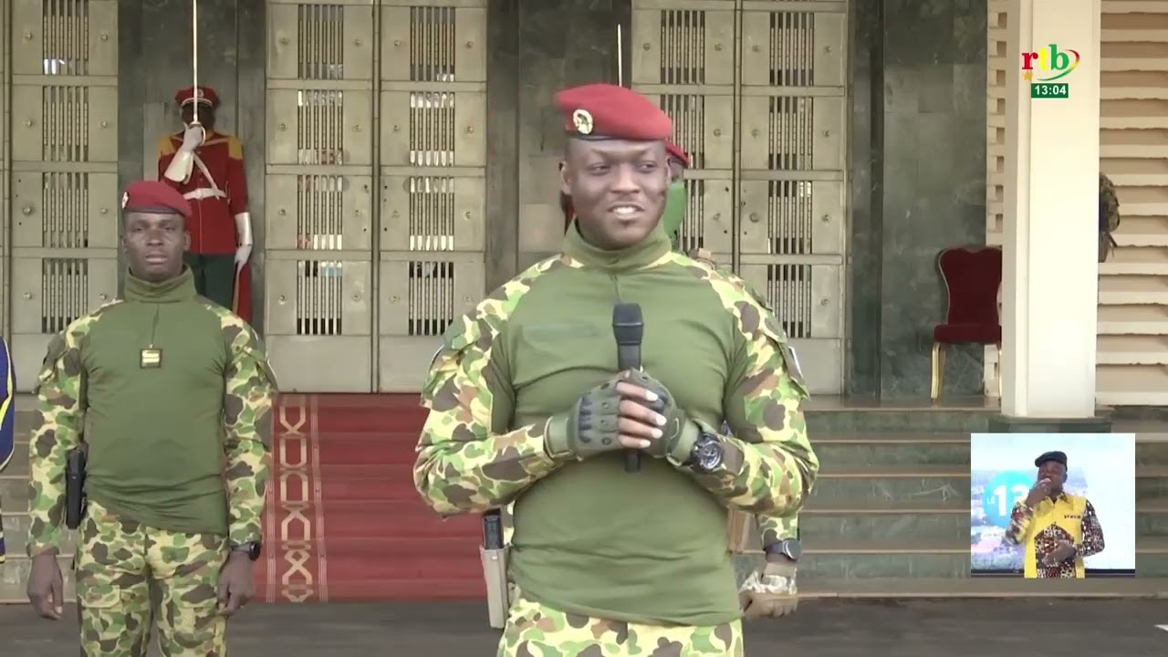 Discours du PF à l’occasion de la 1e cérémonie des montées des couleurs à la présidence du Faso