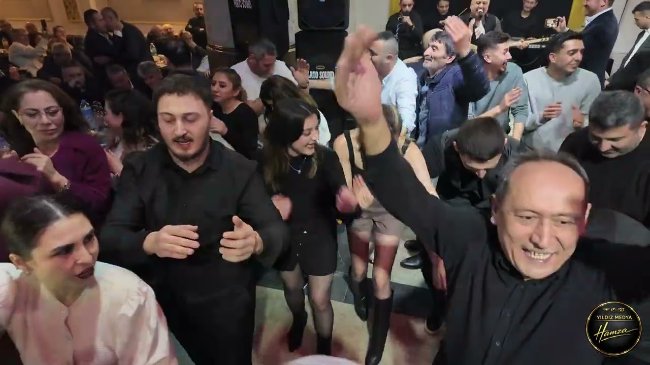 31.01.2026 ONUR TOPÇU ALBÜM LANSMAN GECESİ  /          ŞÜKRÜ CÖMERT SAHNESİ (12)