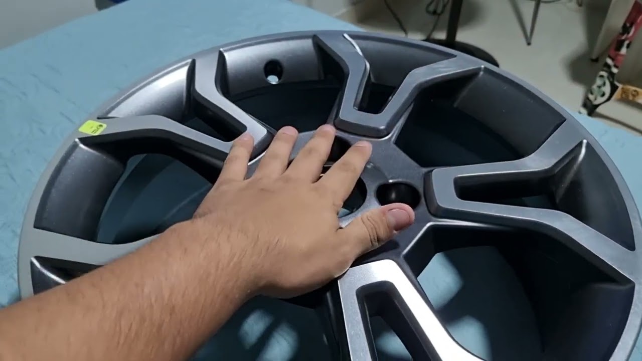 Conheça as novas rodas do Fiesta. Aro 17 da Ecosport Active da Europa