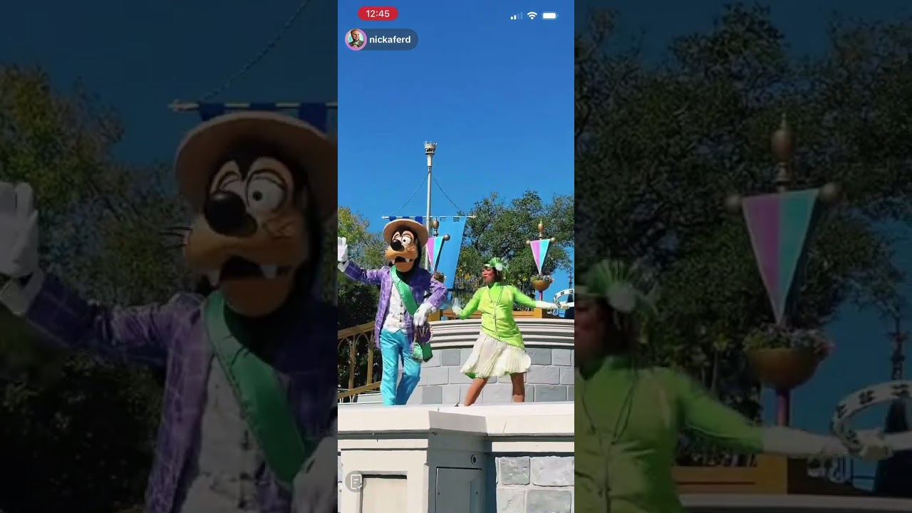 Disney live stream on Nick TikTok 