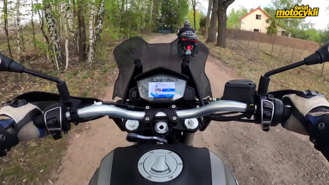 Potencjalnie najfajniejszy motocykl turystyczny - Moto Guzzi V85TT - Vlog ŚM