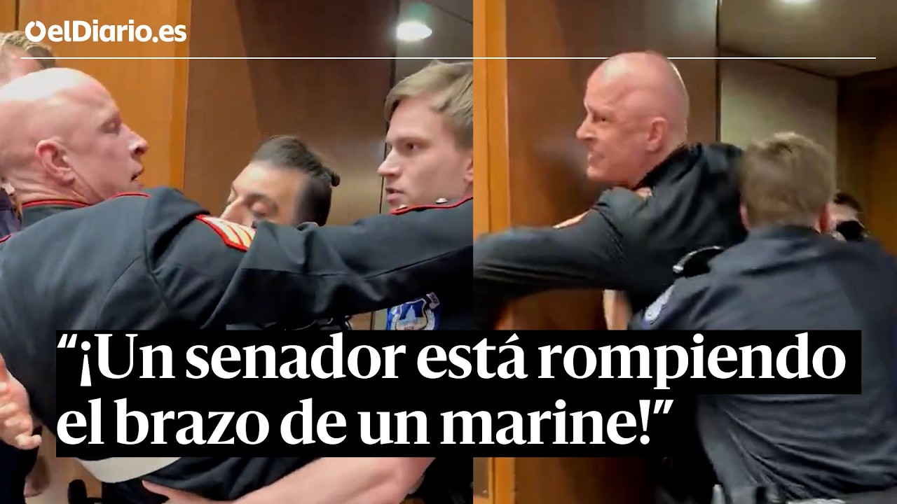 Un senador republicano rompe el brazo de un antiguo marine que protestaba contra la guerra de Irán