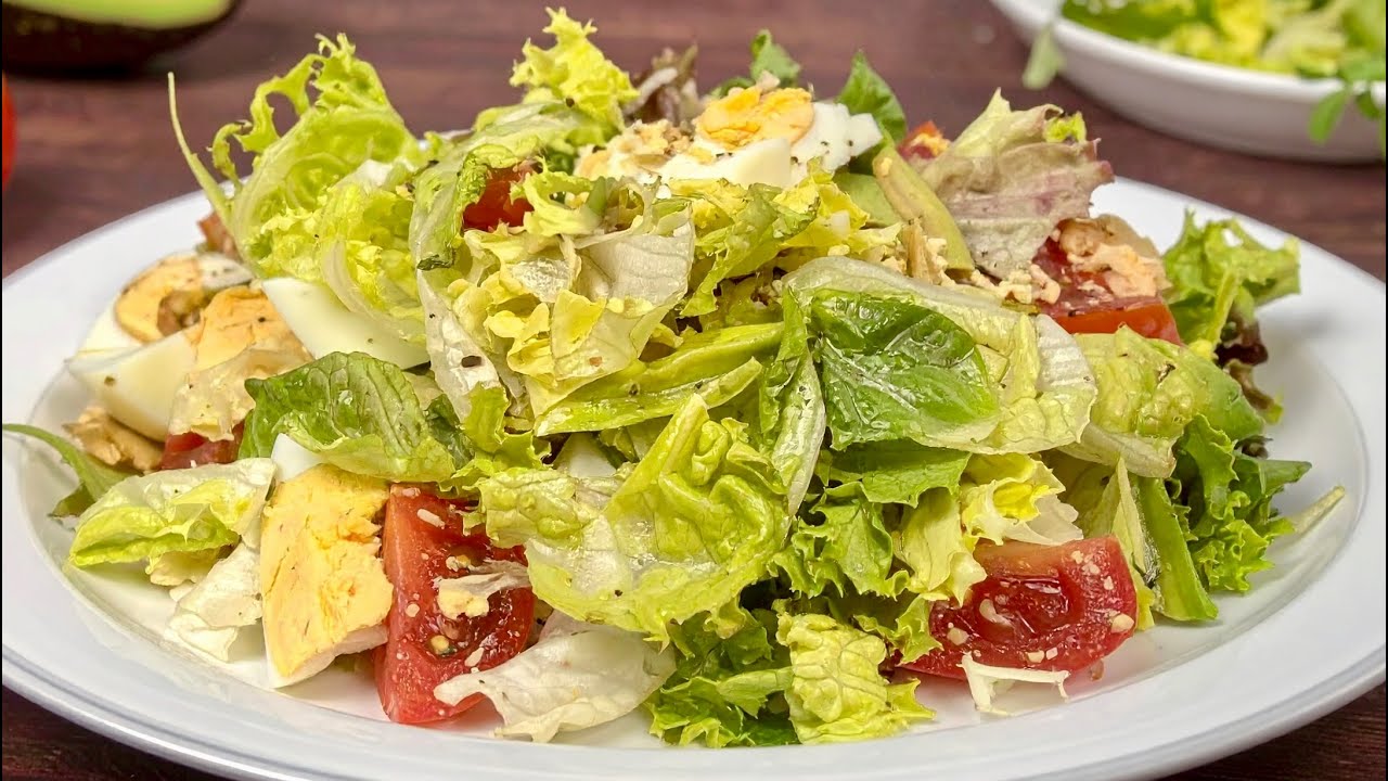 Nur wenige kennen dieses Rezept! Delikater Salat in 5 Minuten!