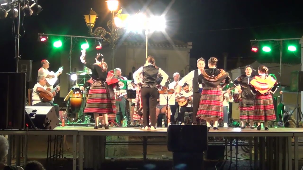 Actuación de Vendimia Folk en Casas de Benítez (16/08/2023)
