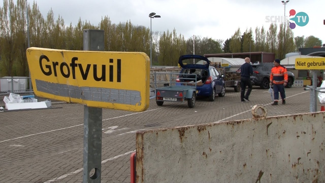 SCHIE TV: Bakkeleien en bedreigingen bij poort milieustraat: 'Het is hier niet leuk werken meer'